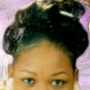 Meet your Posher, Evonne